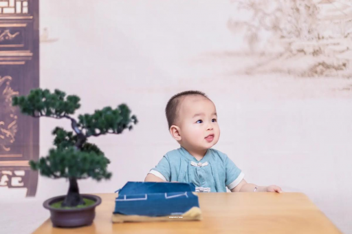 荆州宝宝多大戒奶最好 荆州宝宝多大戒奶最好